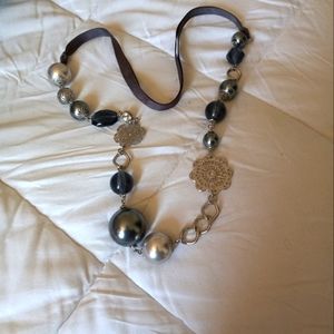 Vtg beaded necklace